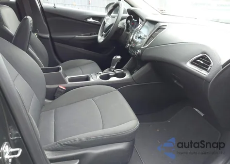 2018 Chevrolet Cruze Lt Auto from USA, damaged, VIN 1G1BE5SM6J7101665